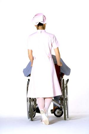 平日は夜9時半までなので会社帰りにもレッスンが可能