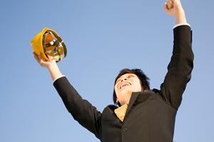 有機溶剤は資格が必要ですので要注意